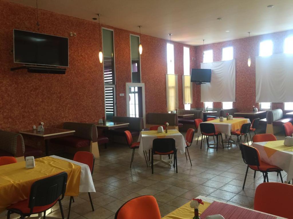 Hotel Del Valle Inn Pachuca Exterior photo